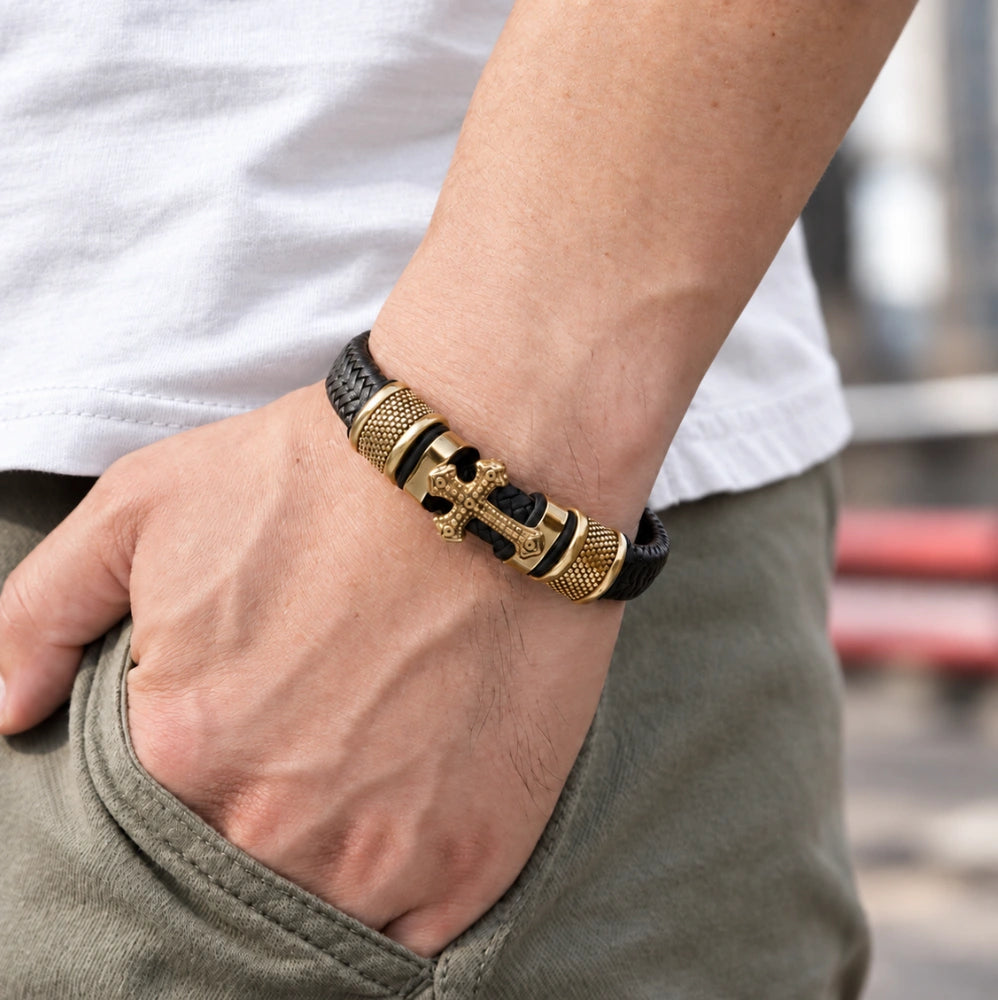 Pulseira Masculina Imperial Cross em Couro e Aço Usedleon