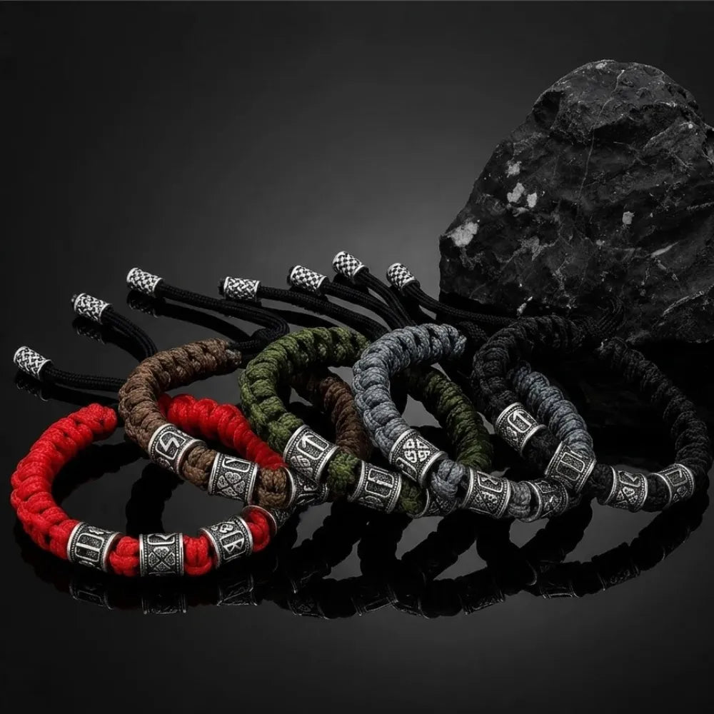 Pulseira Masculina de Corda Viking Trançada com Detalhes Rúnicos premium Usedleon